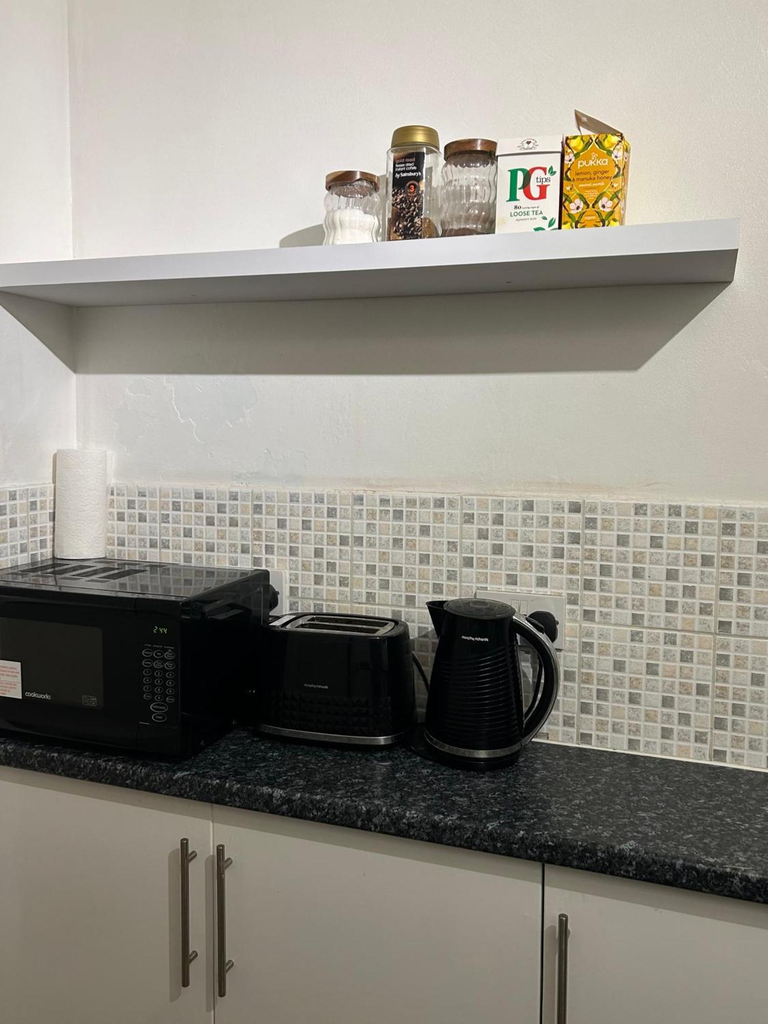 One Bedroom Flat In Chiswick W4 London Luaran gambar
